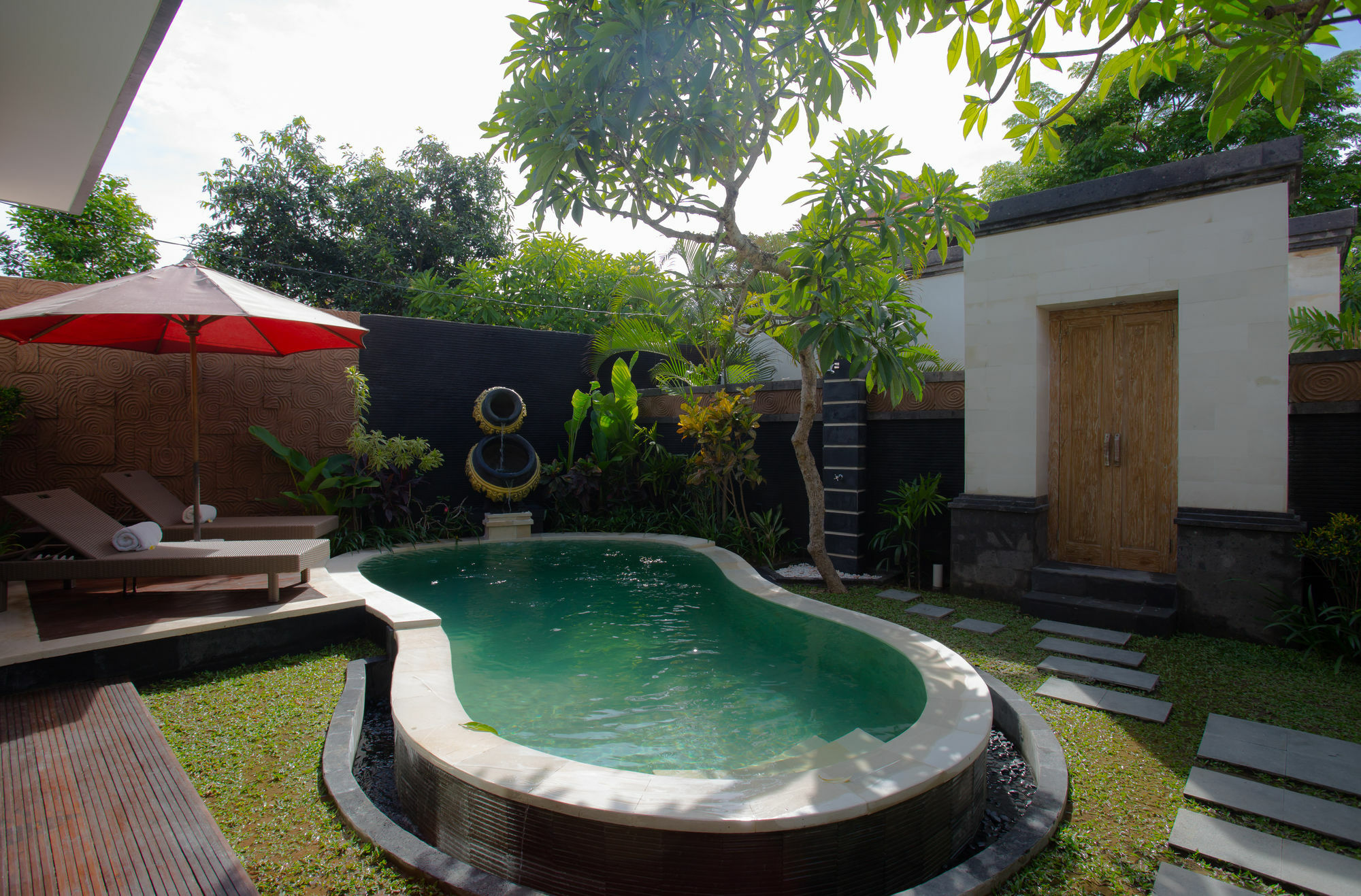 ซูซู กายู ซูอาร์ บาหลี ลักชัวรี วิลลา แอนด์ สปา Villa ซานูร์ ภายนอก รูปภาพ