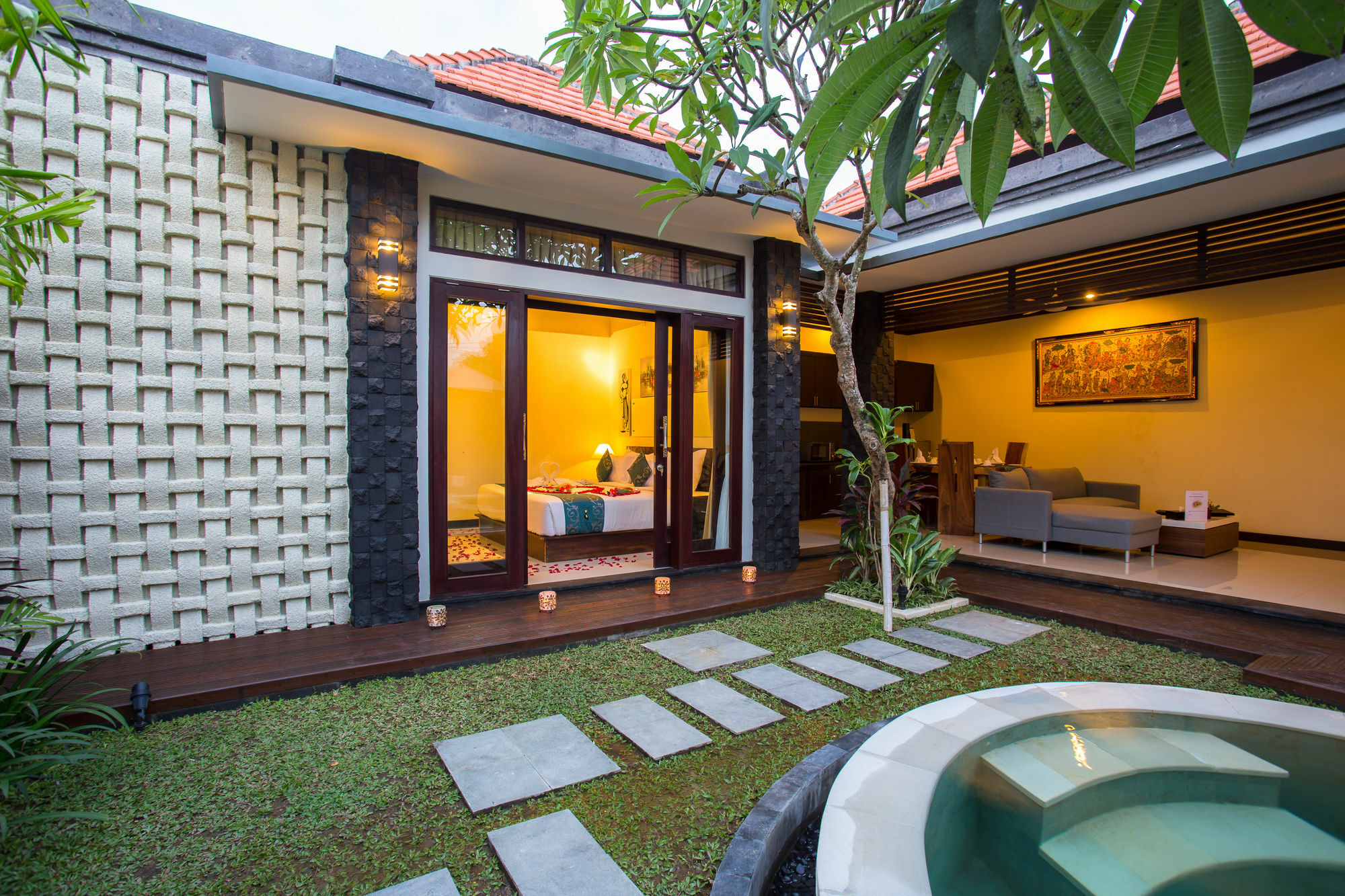 ซูซู กายู ซูอาร์ บาหลี ลักชัวรี วิลลา แอนด์ สปา Villa ซานูร์ ภายนอก รูปภาพ
